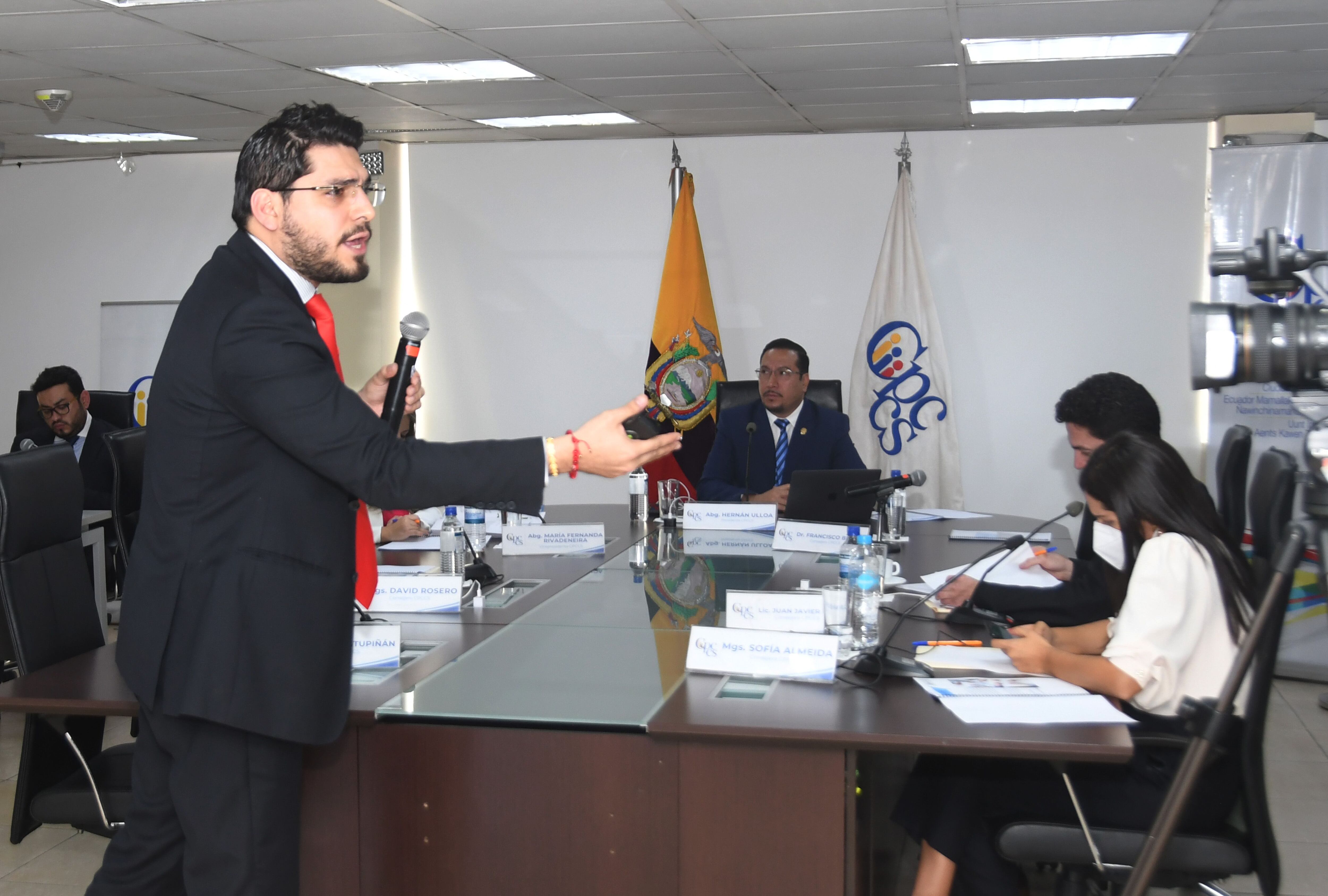 CPCCS niega presiones e injerencias en la designación del superintendente de Bancos