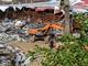 Caída de inmensa valla publicitaria en una gasolinera en India causó 14 muertos