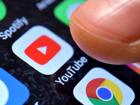 Rusia denuncia ‘censura’ de YouTube y amenaza con suspenderlo en el país como represalia