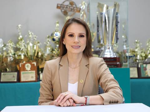 ‘Que  una mujer sea presidenta de la LigaPro o FEF es posible’, resalta Martha Romero Cobos, dirigente de Orense SC