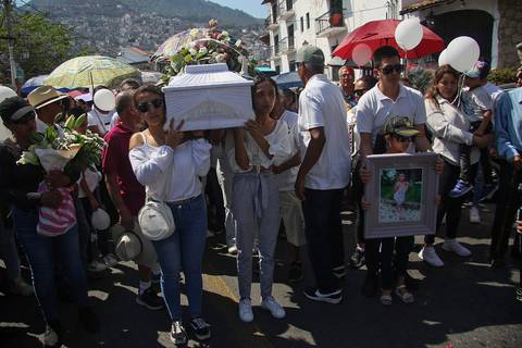 Autoridades mexicanas indagan asesinato de niña y el linchamiento de la presunta implicada en el crimen 