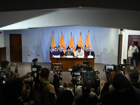 Comisión de Fiscalización de la Asamblea convoca a tres ministros por incursión registrada en la Embajada de México en Quito