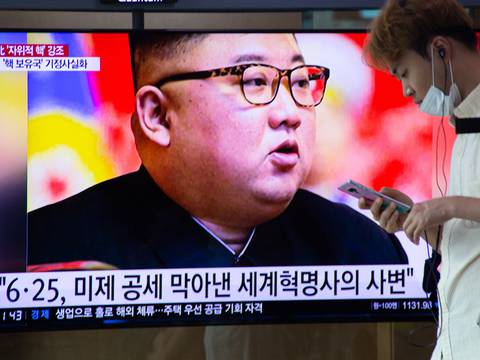 Televisión de Corea del Norte emite imágenes del lanzamiento del satélite espía que inquieta a su vecino del sur