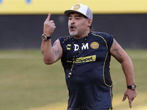Maradona se conforma con ventaja mínima