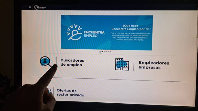 Cómo buscar trabajo en Socio Empleo Ecuador y Encuentra empleo