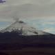 El volcán Cotopaxi emite nube con carga baja de ceniza, este miércoles, 26 de abril