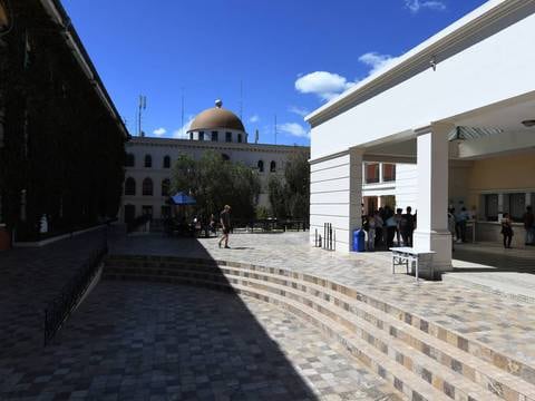 Dos universidades ecuatorianas, entre las mejores más jóvenes del mundo 2022, según ranking THE