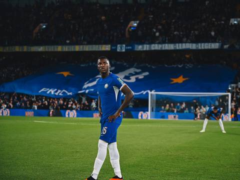 Video destapa lo que ocurrió con Moisés Caicedo y la afición del Brighton en Stamford Bridge