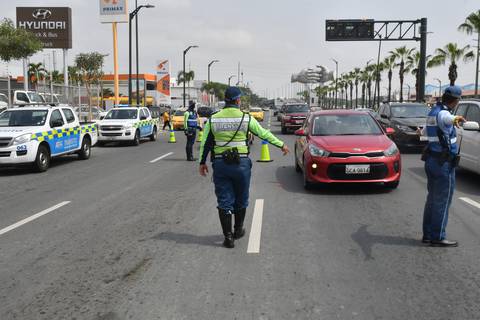 ATM responde inquietudes ciudadanas sobre la aplicación de las restricciones vehiculares en Guayaquil