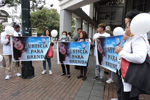 Con plantón, familiares de joven que murió en centro de rehabilitación de Ambato piden justicia
