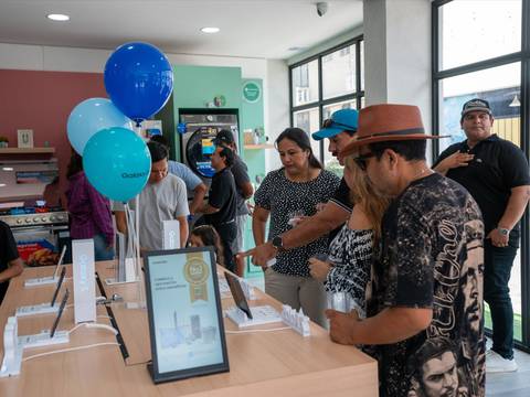 Samsung inauguró en Galápagos su primera tienda ‘eco friendly’ en Ecuador 