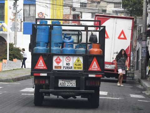 Entre $ 0,10 y $ 0,25 aumentaría entrega de gas a domicilio en Quito por alza del IVA