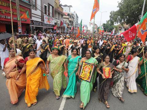 India refuerza la seguridad ante la apertura de un templo para las mujeres
