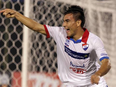Nacional de Paraguay derrotó a Arsenal en la Libertadores 