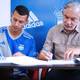 Nuevo refuerzo firma con Emelec: volante colombiano Andrés Ricaurte viste de azul