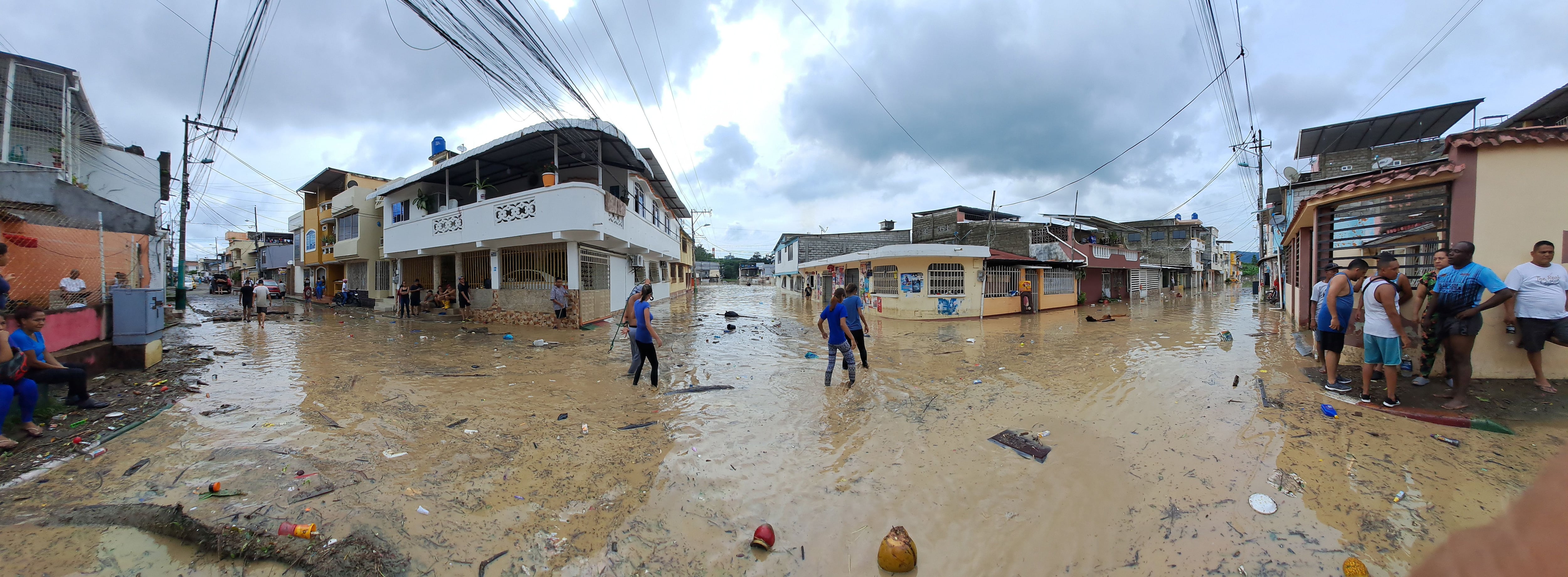 Cinco albergues temporales fueron habilitados para los damnificados del sur de Esmeraldas