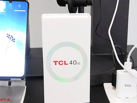 CNT comercializará en exclusiva para Ecuador el celular TCL 40 SE