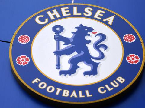 Roman Abramovich, dueño del Chelsea, rechaza primera oferta por 3.278′910.000 dólares; pide más de 4.000 millones