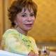 Escritora Isabel Allende dice que no le tiene miedo al amor