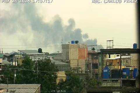 Incendio se reporta en estación de bombeo de combustible de empresa privada en Durán