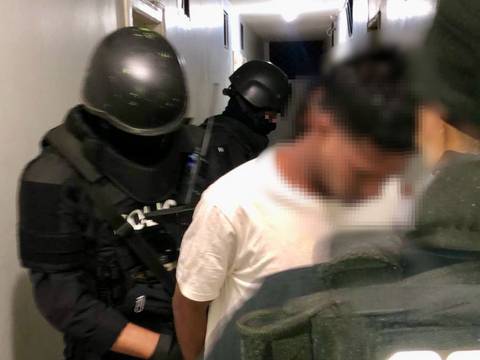 Dictan prisión preventiva para 12 supuestos miembros de Los Choneros, en Santa Elena