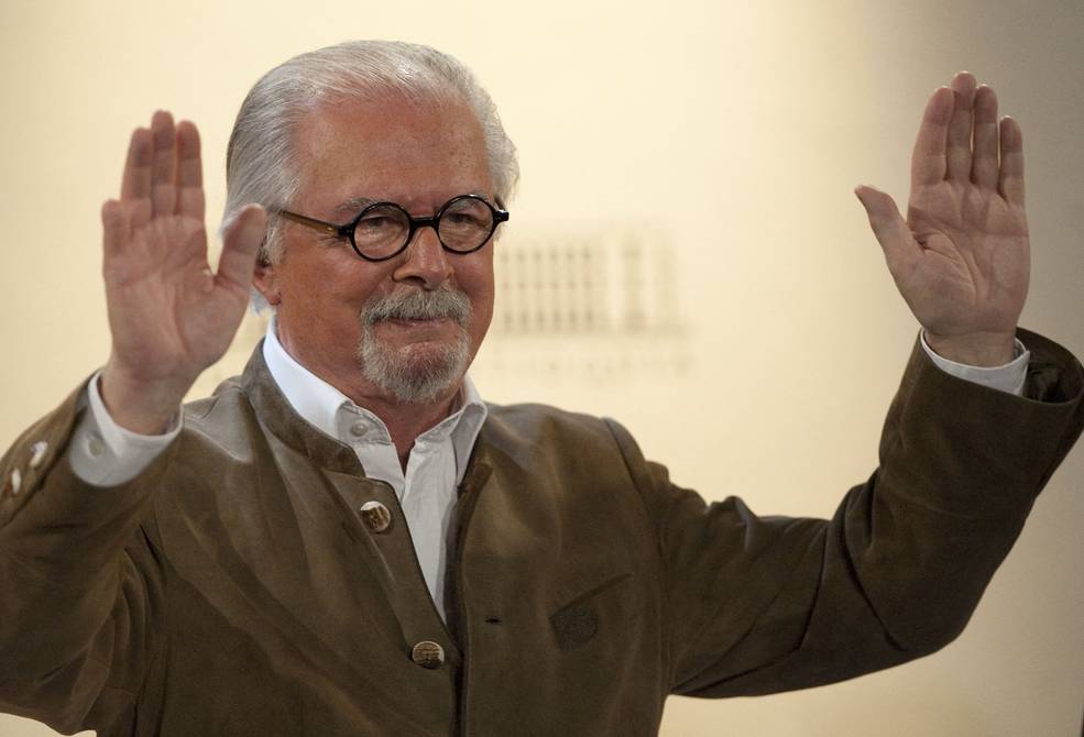 Fernando Botero’s body will be buried in Colombia