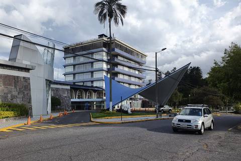 Del Oloncito al Hotel Quito