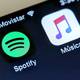 Apple music aún no supera la cantidad de suscriptores de Spotify