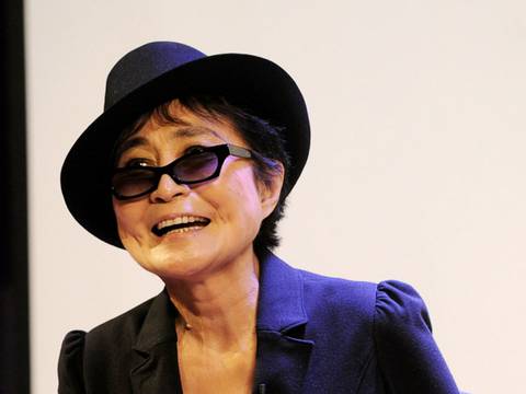 A sus 85 años, Yoko Ono lanza nuevo disco