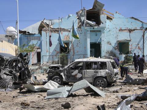Al menos 10 muertos en Somalia por atentado reivindicado por Al Shabab