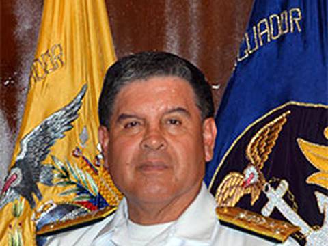 Vicealmirante Oswaldo Zambrano es el nuevo jefe del Comando Conjunto de las FF.AA.