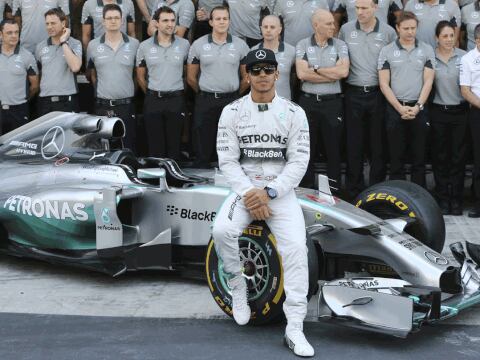 Hamilton es bicampeón mundial de Fórmula Uno