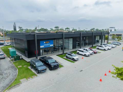 Induauto inaugura el primer y único punto prémium de Chevrolet en Ecuador