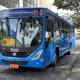 Unidades de servicio urbano de Ambato vuelven a circular en sus recorridos habituales, mientras se espera análisis de incremento del pasaje