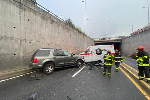 Un fallecido y tres heridos se reportan en siniestros de tránsito registrados en Quito la mañana de este viernes