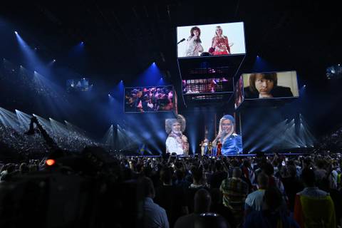 Como hologramas, así aparecieron los integrantes de ABBA en la final de Eurovisión 2024