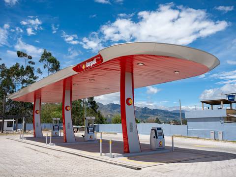 Terpel abre su primera gasolinera en Guaranda