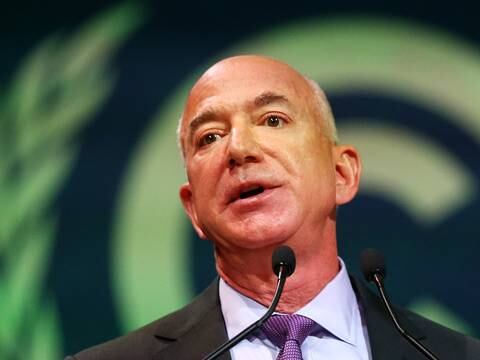  Jeff Bezos: Quienes estén pensando en comprar un televisor, una refrigeradora, un auto nuevo... mejor guarden el dinero hasta ver qué pasa 