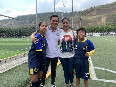 La familia Quiroz Franco está unida por la pasión del deporte rey: el fútbol