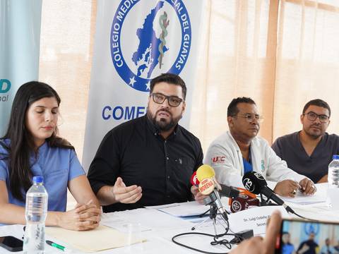 Médicos de Guayas anuncian protesta de brazos caídos si no hay seguridad para quienes están haciendo la rural