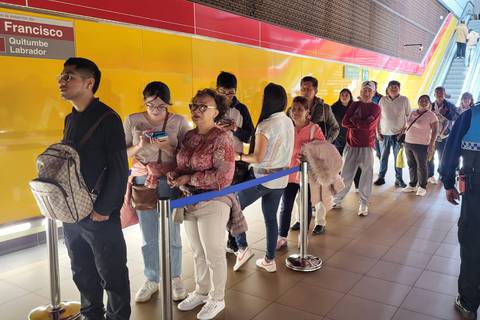 Operación comercial del Metro de Quito empezará sin señal celular en las estaciones 
