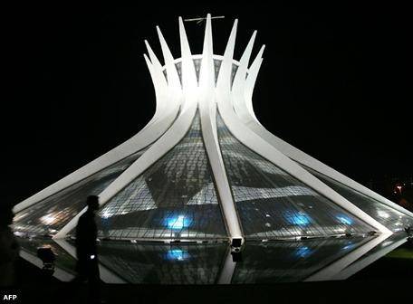 Oscar Niemeyer, revolucionario y padre de la arquitectura moderna |  Internacional | El Universo