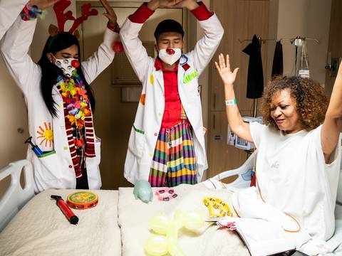 La receta de la alegría: ‘clowns’ realizan hoy miércoles una visita especial a un hospital de Quito
