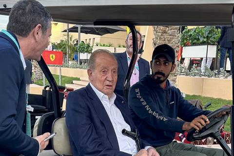 Lamentable: el rey Juan Carlos I se enteró en el GP de Bahréin del fallecimiento de su sobrino