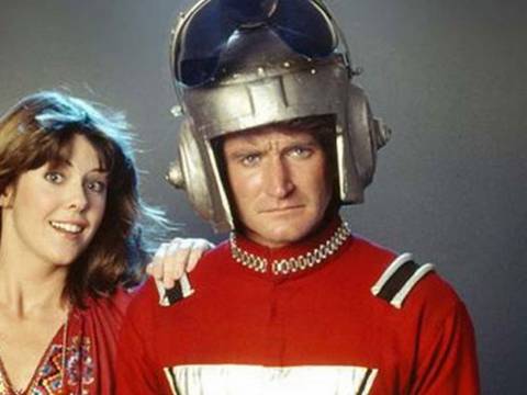Pam Dawber revela que Robin Williams le tocaba los pechos durante las grabaciones de 'Mork & Mindy' 