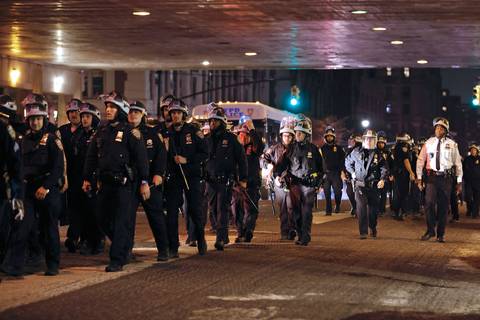 Policía interviene en la protesta propalestina en la Universidad de Columbia en Nueva York