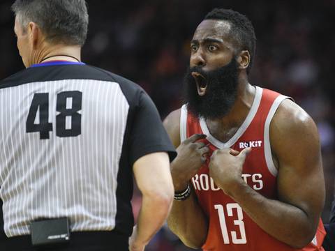 Rockets establecen récord de triples en la NBA