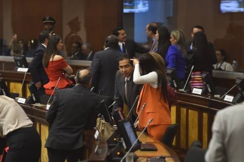 Bancadas de la actual Asamblea avalan el juicio político en contra del expresidente de la República Guillermo Lasso