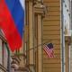 La embajada de Estados Unidos en Moscú le dice a los estadounidenses que se vayan “de inmediato” de Rusia