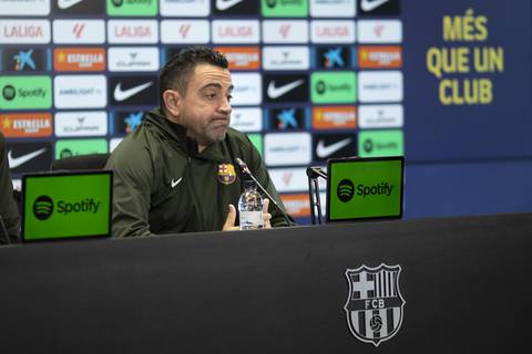FC Barcelona destituye a Xavi Hernández